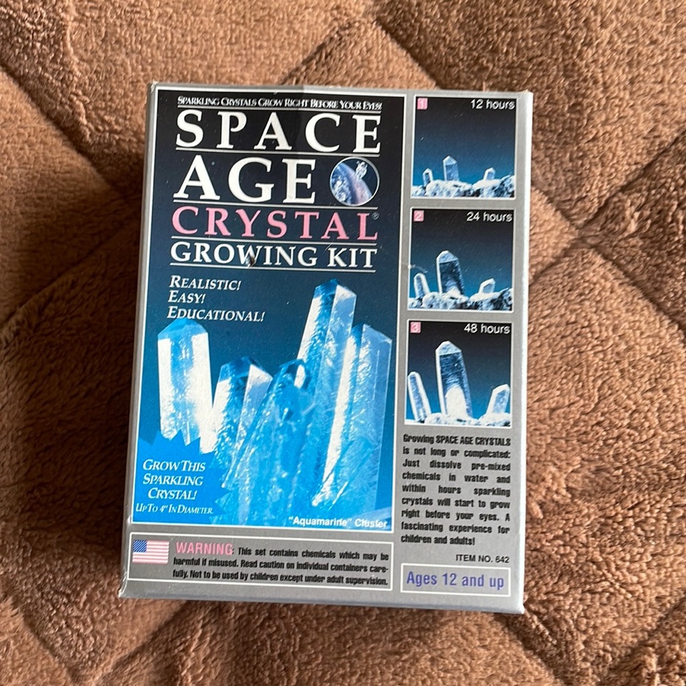 Space Age Crystal growing kit